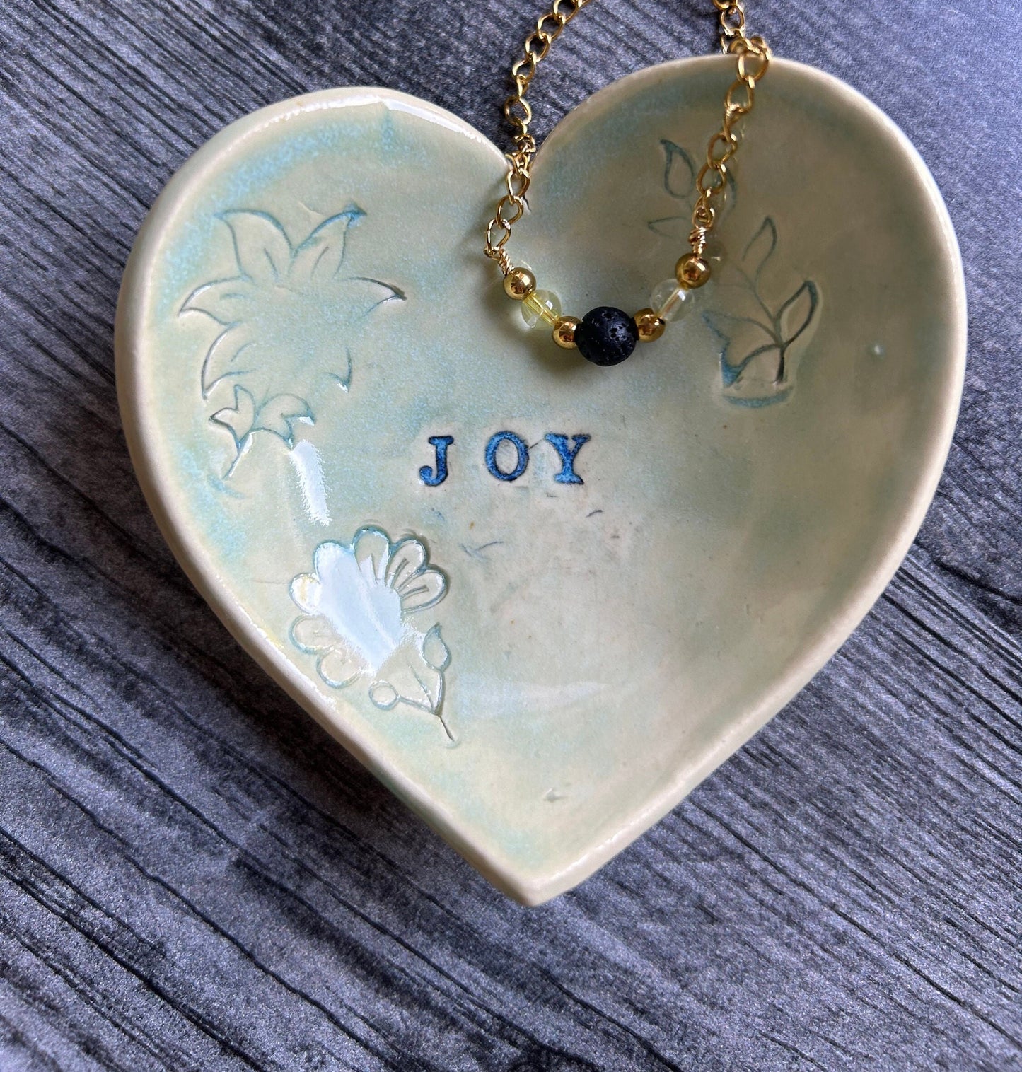 Joy Gift Box: Citrine Minimalistic Gemstone Bracelet • Crystal Essential Oil Roll-On • Diffuser Oil • Hair, Room and Body Mist • Ceramic Handmade Ring Dish • Sachet
