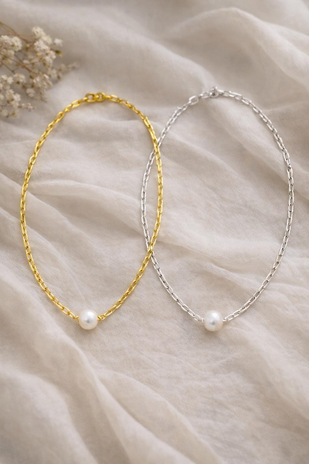 Freshwater Pearl Necklace: Available in Two Styles • Single Pearl or Single with Two Seed Pearls • Gold or Silver on a Paperclip Chain