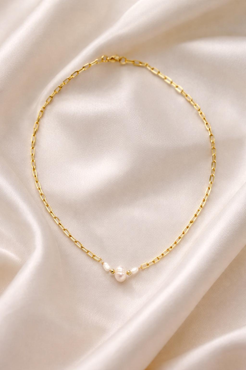 Freshwater Pearl Necklace: Available in Two Styles • Single Pearl or Single with Two Seed Pearls • Gold or Silver on a Paperclip Chain